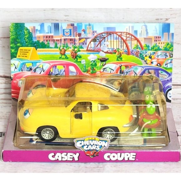 Vintage 1999 The Chevron Cars Casey Coupe Collectible - Features Eyes Move Side - Picture 1 of 16